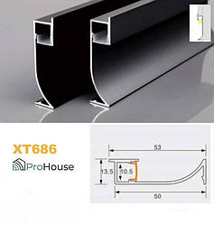 Алюмінієвий плінтус XT686