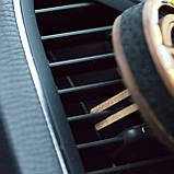 Ароматизатор на дефлектор в машину Toyota ручної роботи в дерев'яній коробці., фото 4