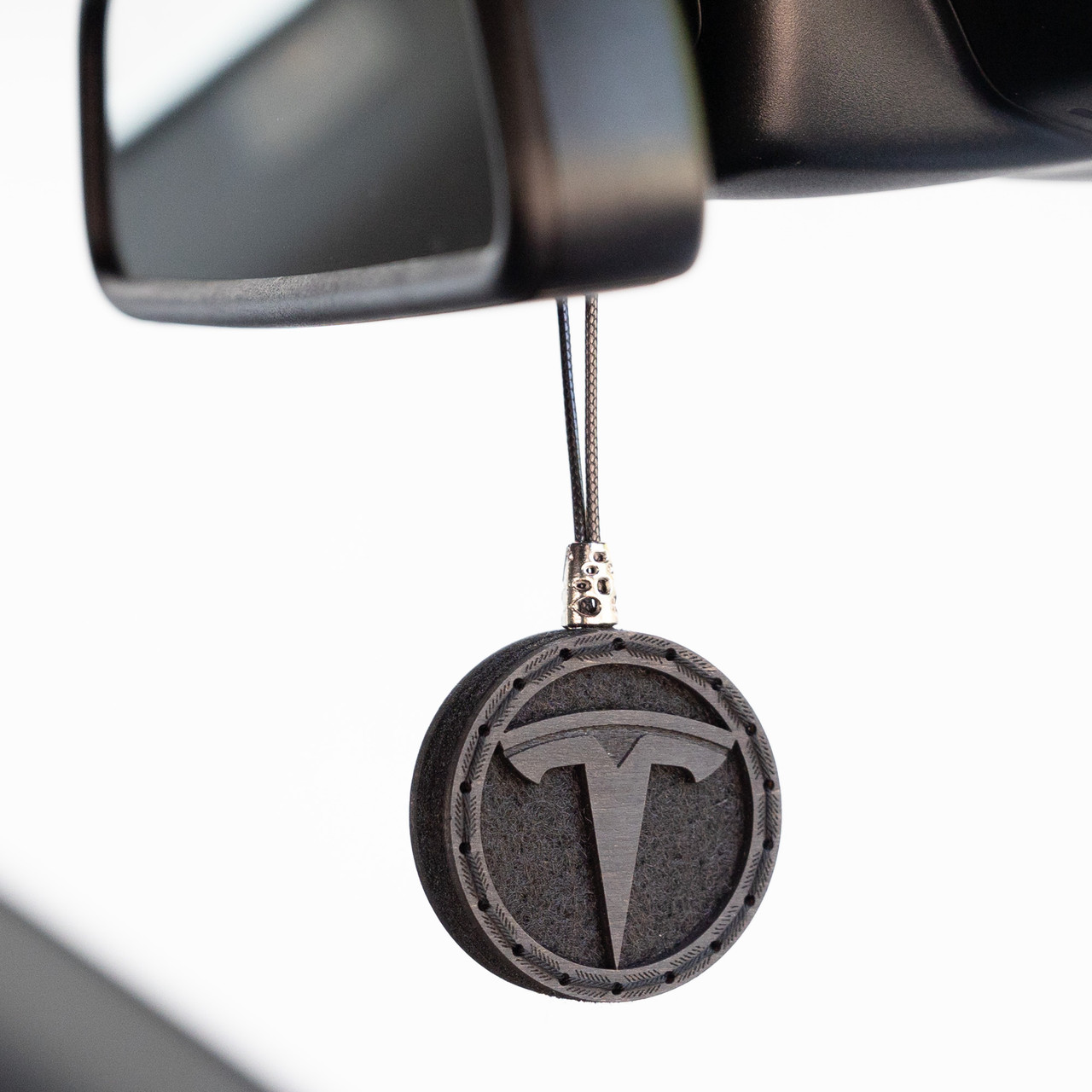 Ароматизатор дерев'яний в авто "Tesla" Black Line, 6 см.