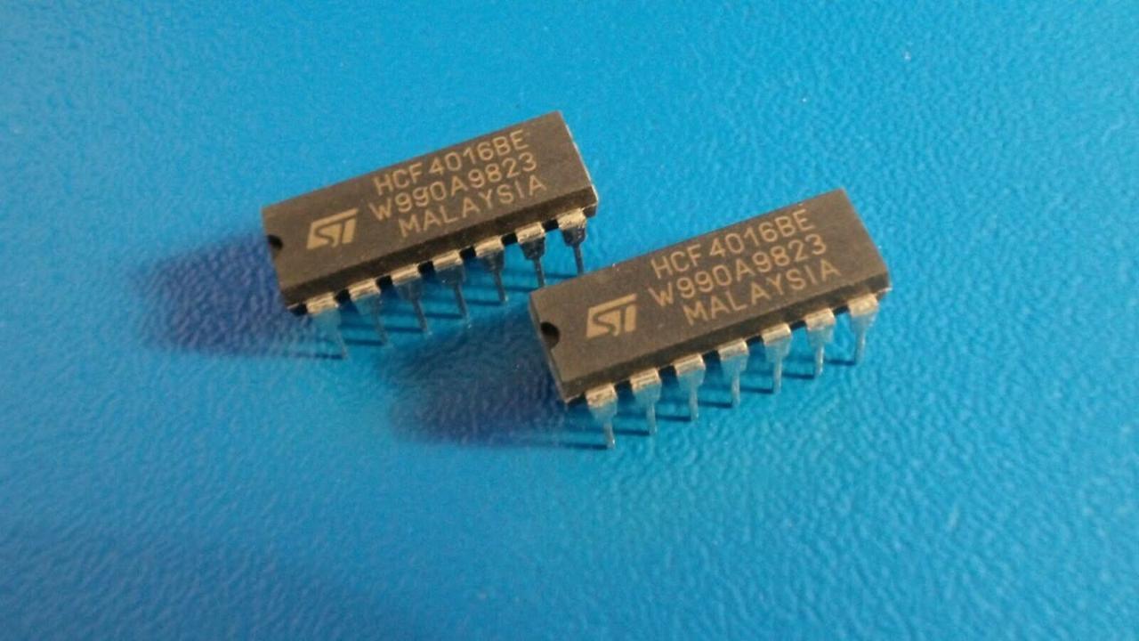 Мікросхема 4016BE