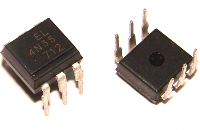 Мікросхема 4N35