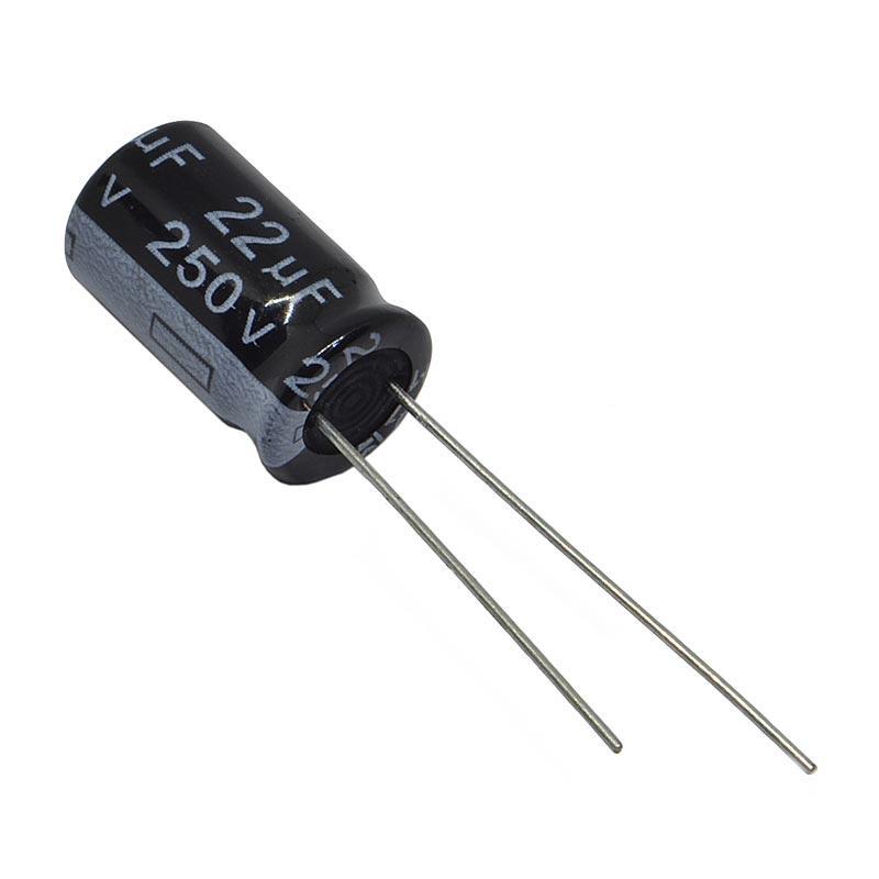 Конденсатор електролітичний    22 мкФ х  250В(105*10*17)
