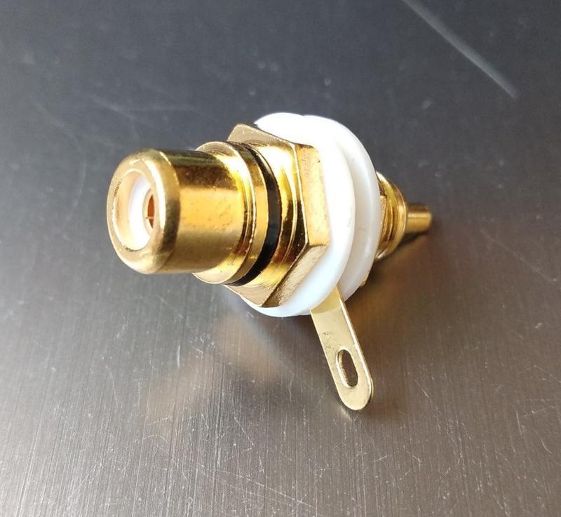 ?ніздо RC? монтажне, метал gold чорне