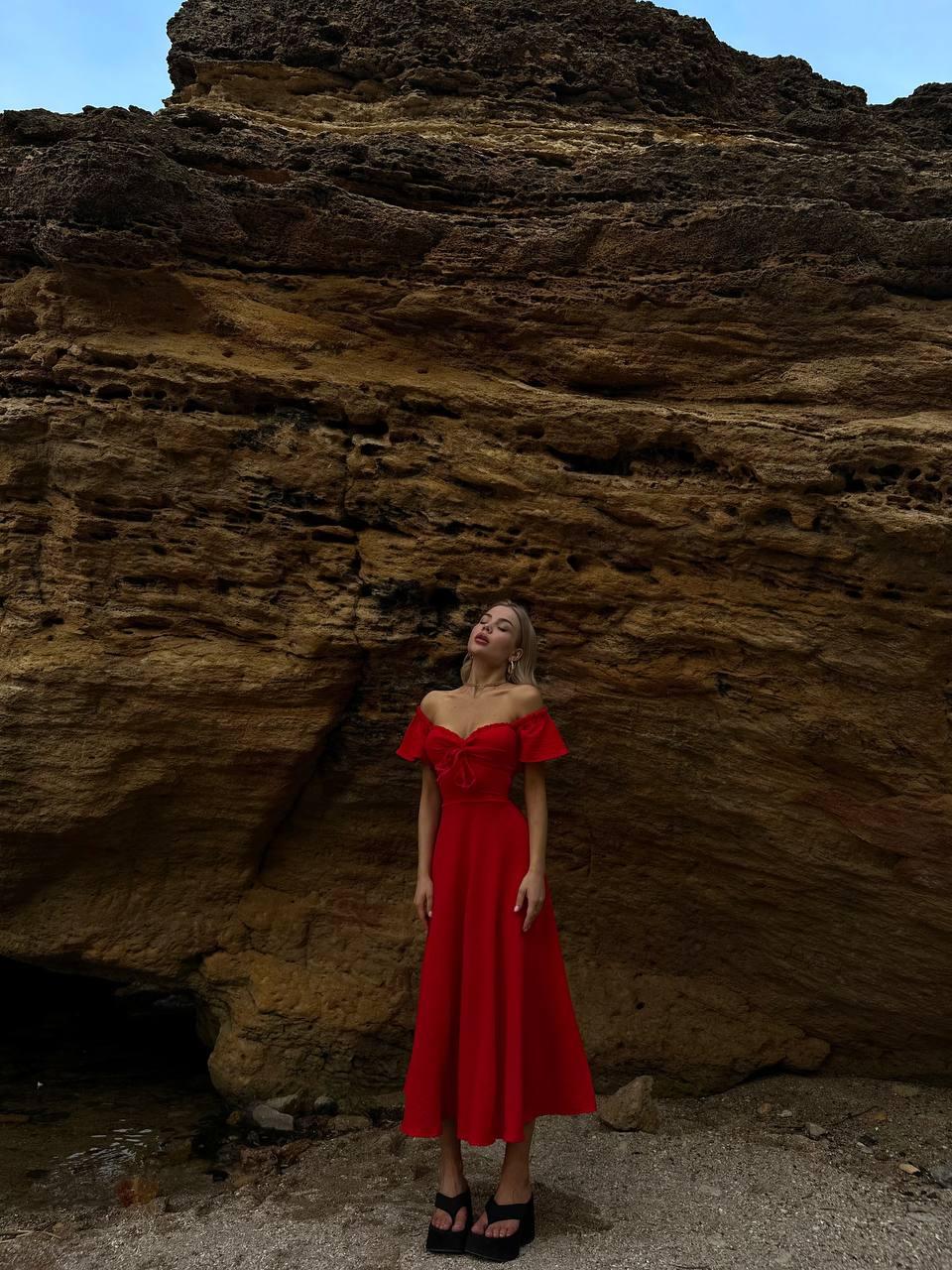 Трендова сукня з мусліну в довжині максі, фото 1