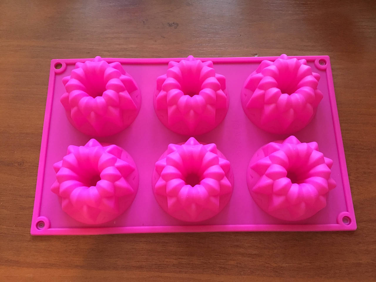 

Силиконовая форма 29,5 см / 17,6 см