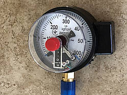 ДМ2010-У2 Електроконтактний сигналізувальний манометр 600 кгс/см2 (60МПа) Ф100 мм М20*1,5 (UAM-Україна)