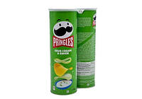 Чіпси Pringles Sour Cream & Onion Сметана-цибуля, 165г