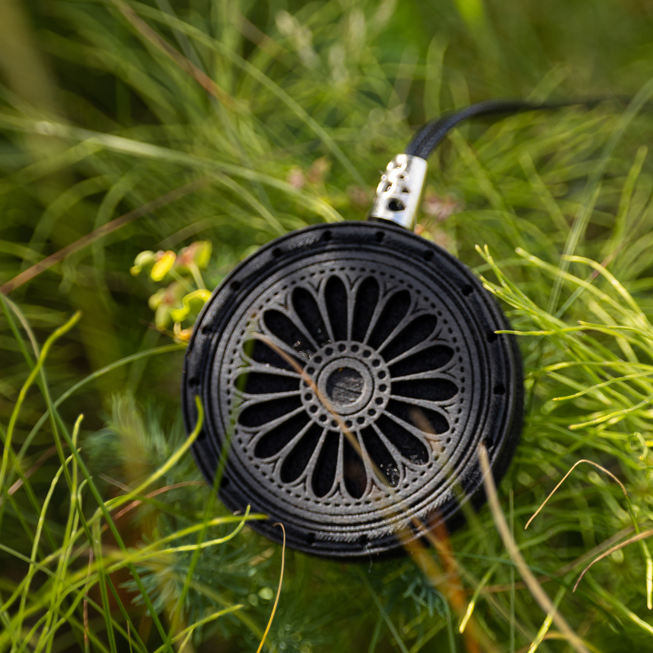 Ароматизатор дерев'яний в авто "Best Wheels AI" Black Line, 6 см.