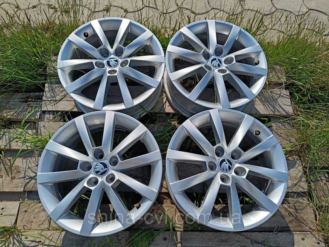 Нові диски 5.100 R16 6J ET38 DIA57.1 SKODA OCTAVIA TOUR/FABIA/RAPID/SLAVIA/KAMIG/SCALA; SEAT LEON