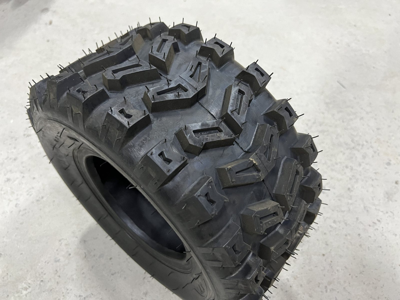 Шина 16/8.00-7, безкамерна, чотиришарова, на диск 7*5.50 для квадроциклу, фото 1