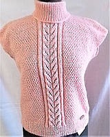 Стильная женская теплая вязанная из тонкого махера жилетка с воротником, цвет пудра, на 44 - 46 размер.