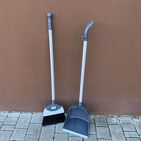 Совок зі щіткою сірий з білим 330 ТЕ