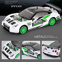 Машинка для дрифта Nissan GT-R На радиоуправлении 2.4 ГГц 18 см Дрифт машина 1:24