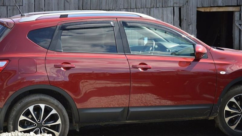 Вітровики, дефлектори вікон Nissan Qashqai 2007-2014 (EGR)