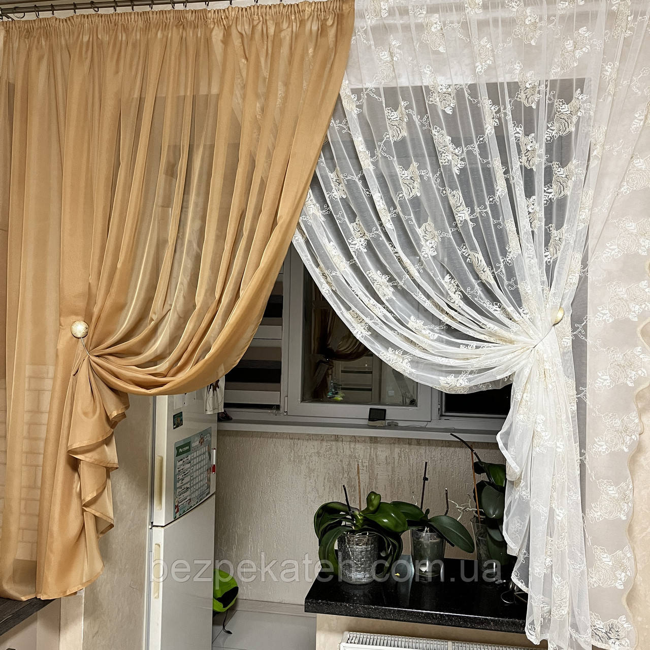 Красива кухонна тюль. Лляна тюль на кухню. Коротка тюль. Тюль на кухню Прованс. Кухонна фіранка