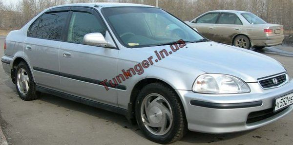 Вітровики,дефлектори око Honda Civic sed. 1995-2005