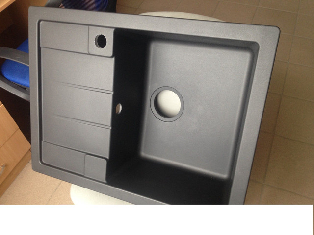 Кухонні мийки з штучного каменю Адамант