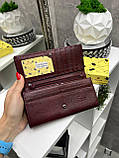 Натуральна шкіра. Бордо - якісний вмісткий стильний жіночий гаманець на кнопці, у коробці,19х10 см (1342), фото 3