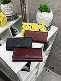 Натуральна шкіра. Бордо - якісний вмісткий стильний жіночий гаманець на кнопці, у коробці,19х10 см (1342), фото 6