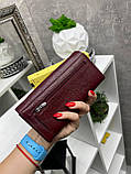 Натуральна шкіра. Бордо - якісний вмісткий стильний жіночий гаманець на кнопці, у коробці,19х10 см (1342), фото 9
