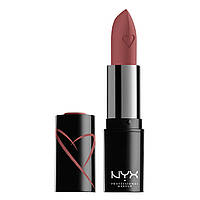 Увлажняющая помада с сатиновым финишем NYX Shout Loud Satin Lipstick №04 (Chic) 3.5 г