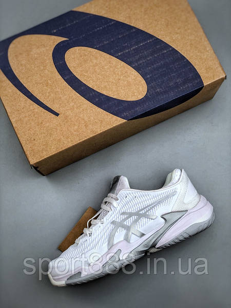 Sportsco shoes deals