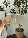 Жіноча подарункова сумка Marc Jacobs The Snapphot Total Beige (бежева) KIS02022 стильна сумочка Марк Якобс top, фото 4