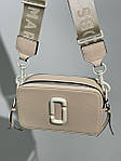 Жіноча подарункова сумка Marc Jacobs The Snapphot Total Beige (бежева) KIS02022 стильна сумочка Марк Якобс top, фото 6