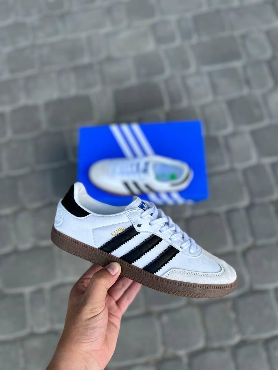 Чоловічі кросівкиAdidas Samba White Black Gum II (біло-чорні) низькі легкі повсякденні кеди art0418 top