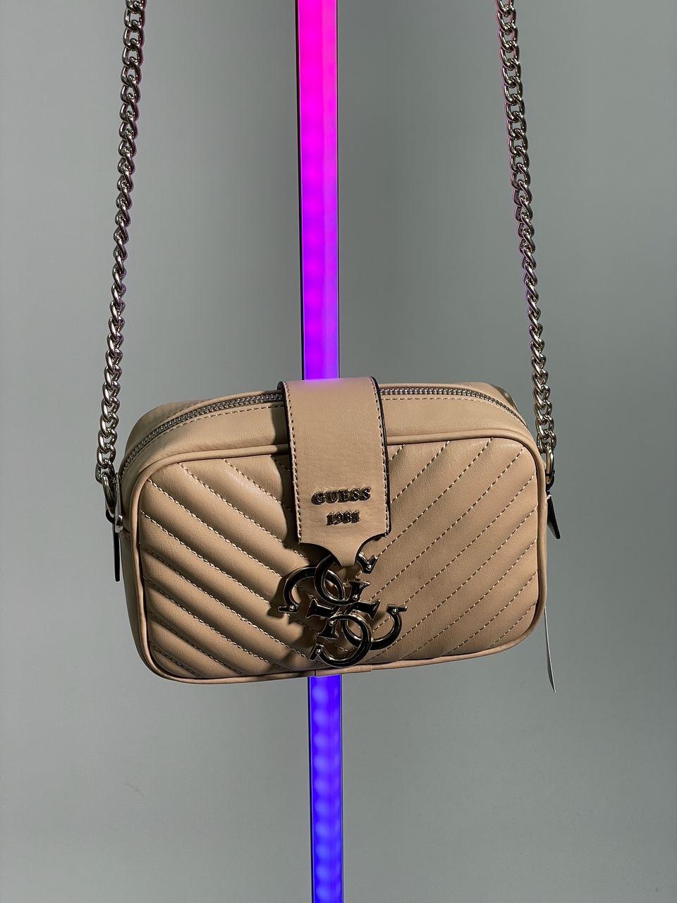 Жіноча сумка клатч Guess Penelope Beige (бежева) KIS17048 красива стильна модна містка для дівчини top