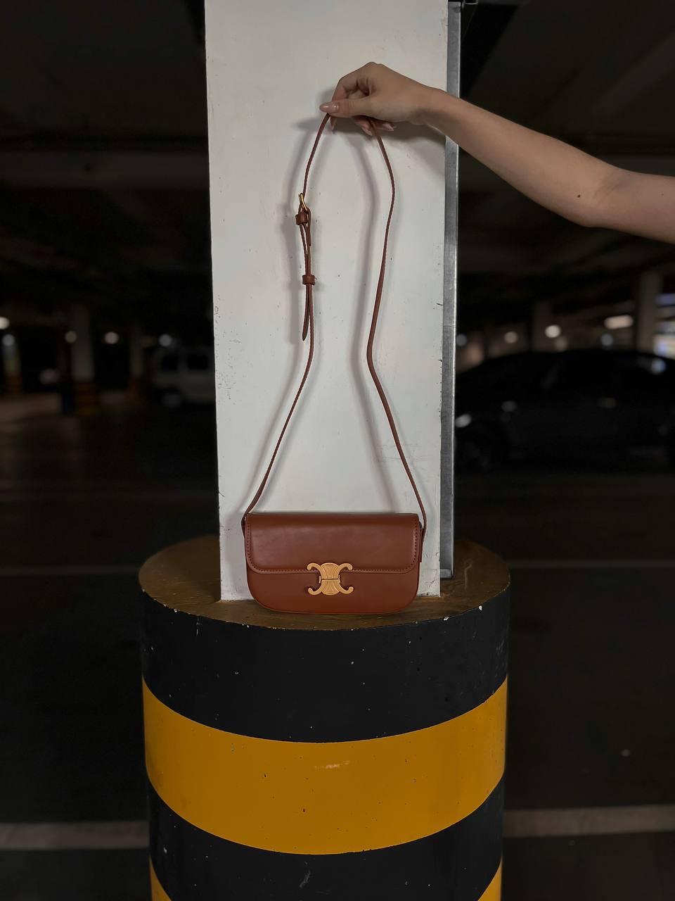 Жіноча подарункова сумка Celine mini brown (коричнева) арт2104 стильна вишукана для дівчини top, фото 1