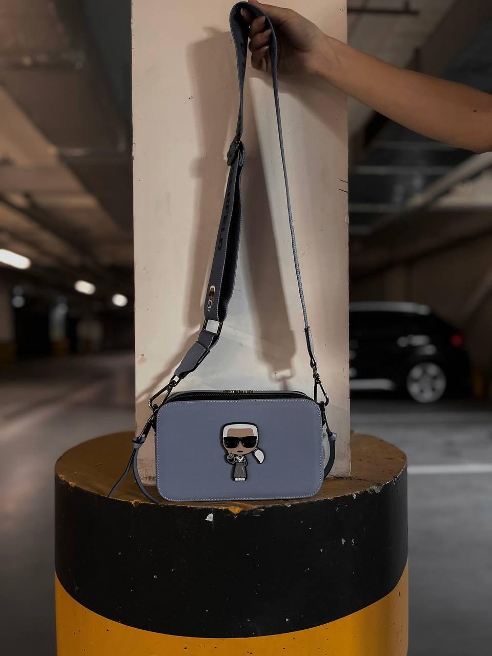 Жіноча подарункова сумка клатч Karl Lagerfeld blue (блакитна) арт1507 креативна з чоловічком в окулярах top
