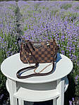 Жіноча ділова сумка Louis Vuitton Easy Pouch On Strap Monogram Brown (коричнева) KIS01109 стильна top, фото 7