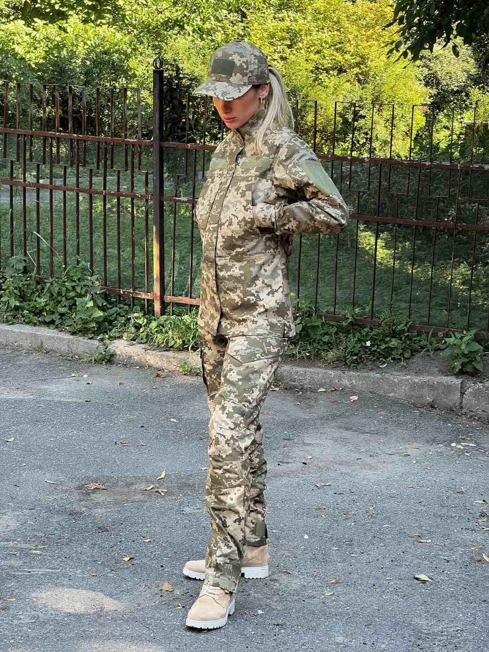 Фото по запросу Девушка военной форме