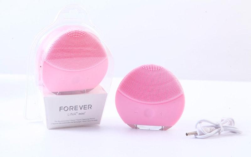 Електрична щітка для очищення шкіри обличчя LUNA MINI™ 2 AQUAMARINE