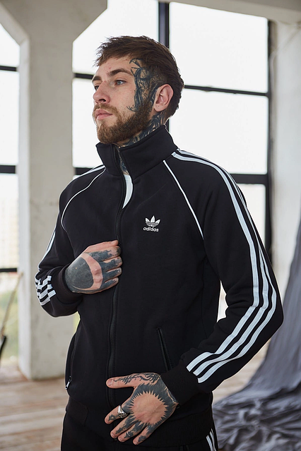 Adidas china black friday posadas 2025