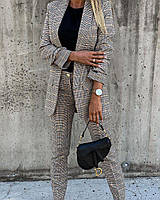 Жіночий брючний костюм із піджаком у карту. Розміри: 42-44, 46-48, 50-52