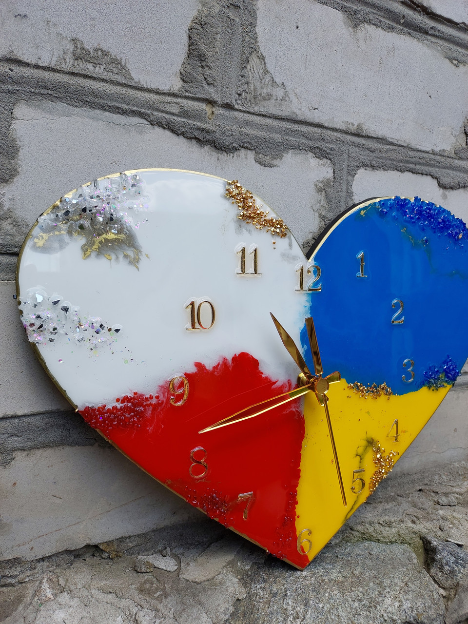 NEW! Годинник настінний Україна-Польща у вигляді серця епоксидної смоли карта мапа 30х40 см - фото 3 - id-p1898859009