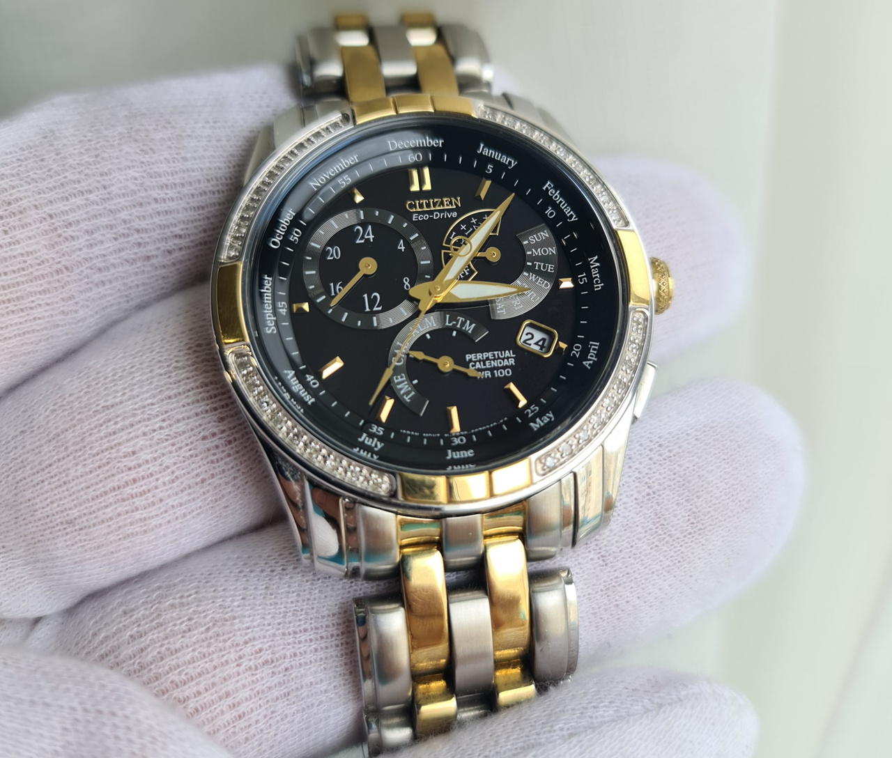 Річник годинник Citizen Eco-Drive Perpetual Calendar 36 Diamond BL8044-59e 100m 39mm (ID#1899079083), ціна: 12000 ₴, купити на Prom.ua Річник годинник Citizen Eco-Drive Perpetual Calendar 36 Diamond BL8044-59e 100m 39mm (ID#1899079083), ціна: 12000 ₴, купити на Prom.ua