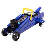 Домкрати підкатні