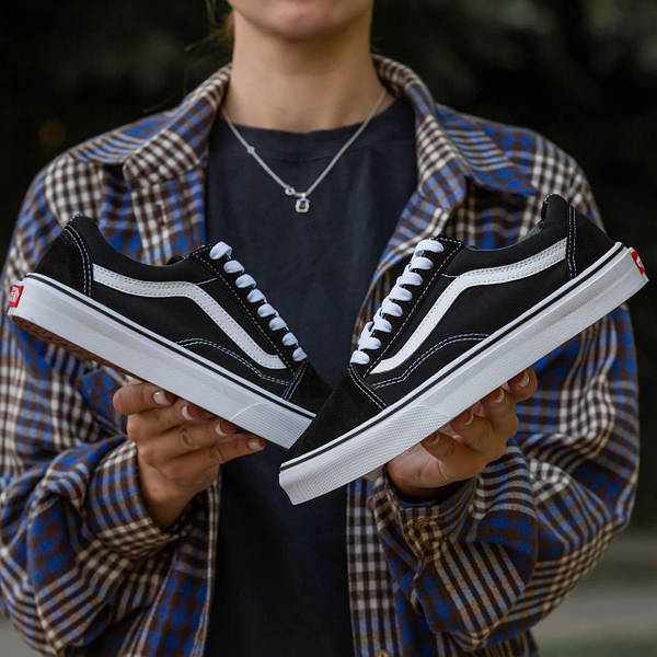 Old skool cheap black