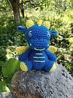 В'язана іграшка Дракончик жовто-блакитний символ 2024 г ручна робота м'яка іграшка
