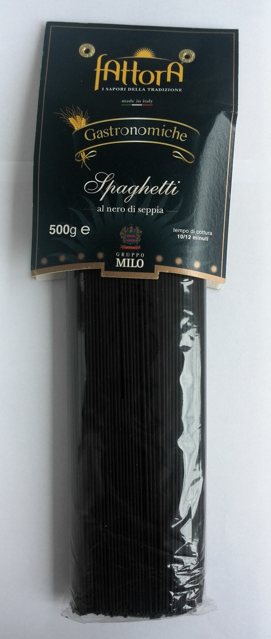 Паста Fattora з чорнилом каракатиці «Spaghetti al nero di seppia» 500 г