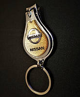 Автомобильный брелок NISAN (с кусачками с кусачками и открывачкой)