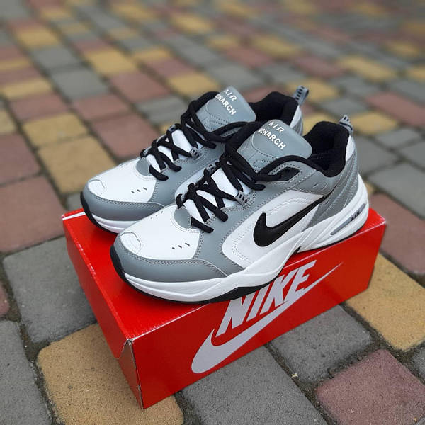 Nike Air Monarch