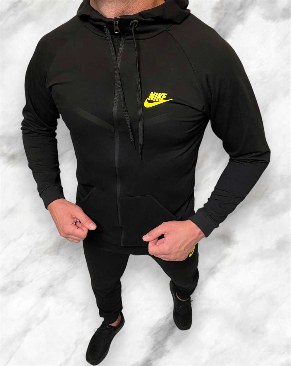 Cпортивний чоловічий костюм Nike чорний
