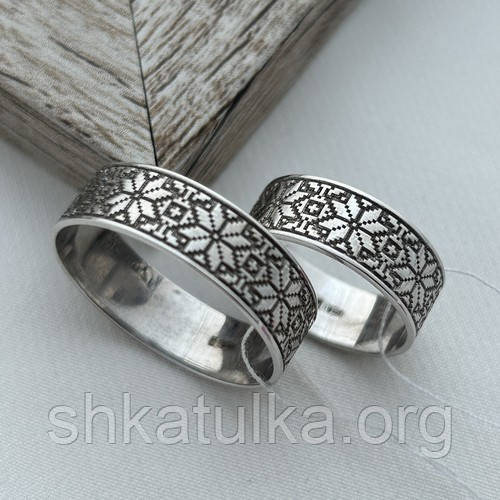 Обручки зі срібла з квітковим орнаментом пара