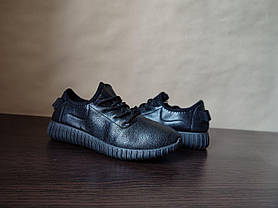 ЗНИЖКА! 40р (25 см) Літні кросівки Yeezy Boost чорні чоловічі екокожа із буст, фото 6