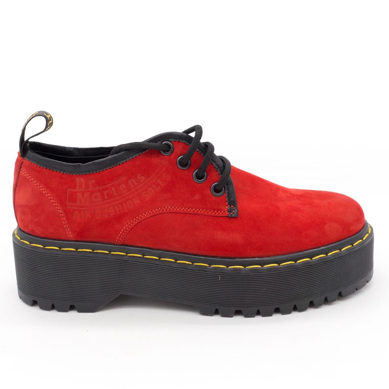 Червоні жіночі туфлі Dr. Martens на платформі,натуральний нубук 36. Розміри в наявності: 36, 38, 39.