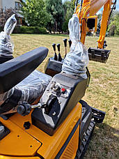 Міні-екскаватор Berger Kraus BK1300JSR двигун KUBOTA управління джойстик, фото 5